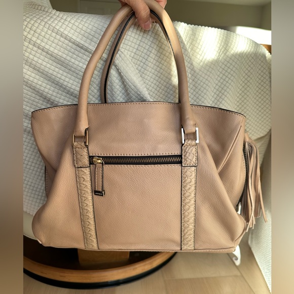 NWOT Aubrey London Forsythe lambskin satchel with detachable crossbody strap - Picture 5 of 14